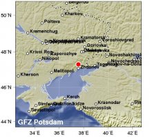 Не такое уж и сильный землетряс.

F-E Region:	Ukraine/Moldova/SW Russia Region
Time:	2016-08-07 0806.2 UTC
Magnitude:	4.7
Epicenter:	37.57°E  47.31°N
Depth:	10 km
Status:	A - automatic