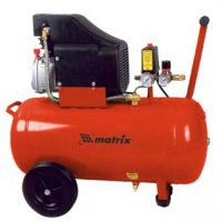 По стандарту он, конечно, должен быть синим. Но китайцам плевать на наши стандарты: