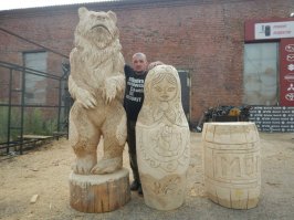 Поставлю плюсик брату по разуму... Три года назад начал примерно с такого же. Теперь мои "деревянные солдаты", сделанные бензопилой, стали чуть поживее (последний запил, резал в отпуске в Иркутске 2 недели назад).