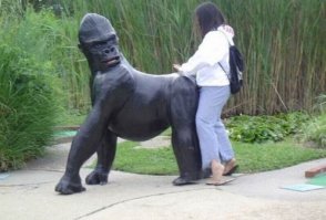 Приколы со статуями