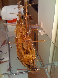 Тоже самое... Порядок сборки в Deagostini хромает.