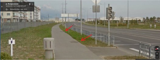 Сочинское фото совершенно не в тему.
Это вполне себе действующий отель "Азимут".
Отдыхал там. Кстати, ямы давно заделаны :)