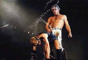 следующую песенку Rammstein, дети исполнят вот так: