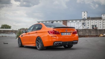 Вот где настоящий тюнинг - BMW M5, V8, 4,4 литра, 830 лошадей под капотом.
