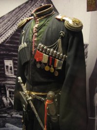 Для чего нужны газыри