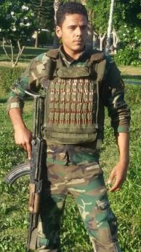 Современный джигит с современными :)газырями..