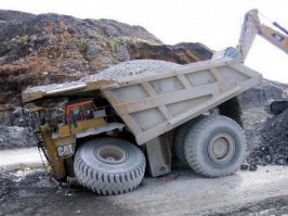 чет самосвал приуньІл