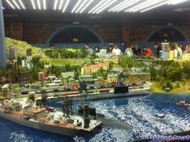 Гранд-Макет в Питере побольше будет.
Но это все равно дико красиво)