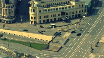 Вот так выглядит страх за большие деньги. Просто зачищается город. На фото - инаугурация Президента РФ.