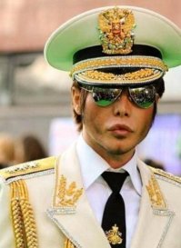 мне тоже сразу вспомнилось