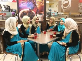 коренные канадки!;)