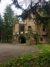 Еще немного фото с дороги от Кисловодска до смотровой площадки на Эльбрус. Нашла в телефоне. Теперь уже в пост не добавишь..