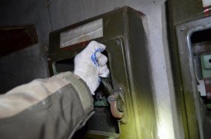 Перчатки должны быть РЕЗИНОВЫМИ !
С печатями о Проверке !!!