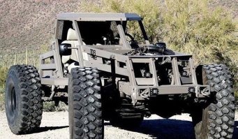 я бы от такой и сейчас не отказался... по нашим дорогам самое то ;)