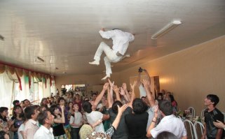 16 людей, у которых день не задался