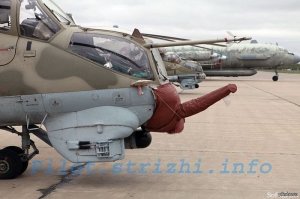 Для летающего зада - летающий фаллос!