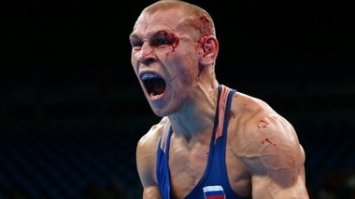 Российский боксер Владимир Никитин, выступающий на Олимпийских играх в Рио-де-Жанейро в весовой категории до 56 кг, и уже обеспечивший себе выходом в полуфинал минимум бронзовую медаль Игр, к сожалению, не сможет принять участие в дальнейшей борьбе из-за полученных в последнем поединке травм...