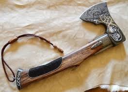 Конечно, станки у чудака завидные!Но работа ,на столъко бездумная что поражает. безвкусно бездумно и не эстетично!