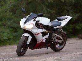 Хороший мотоцикл?  Надеюсь автор шутит. 
Вот что выпускали в 2002 году. Это так, навскидку.