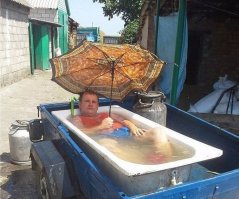 Йо-хо-хо!!! И два бидона пива!)))