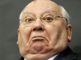 Даже черти в Ад Горбатого не берут. Развалит же.