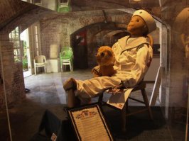 в продолжение про кукол... Роберт