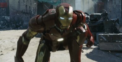 Его бронекостюм - это сплав титана и золота (судя по фильму)