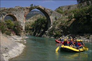 Мистические мосты, которые похожи на проход в другие миры