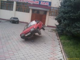 Чимкентским ремонтникам из 13-го региона КЗ. Вот вам привет от Бишкекских ремонтиков. Учитесь, тут безопаснее.