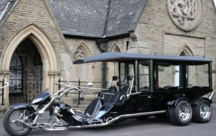 Про байкеров забыли( у них свой сервис)