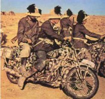 "но ни одной их фотографии нет, только немцы и англичане."(ц) 
давай восполним слегка) Берсальеры на моциках в С.Африке.