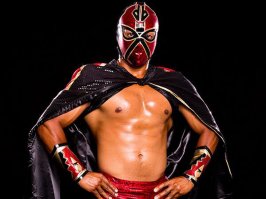 Собственно говоря вот и творец, ну или костюм к этой машине)