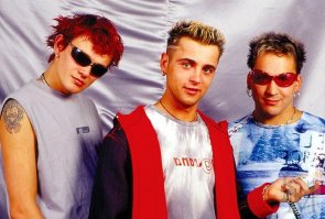 Чёрный юмор одной строкой