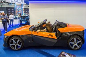 Интересно каков тормозной путь с такими тормозами?.. А еще про уплотнитель двери ....