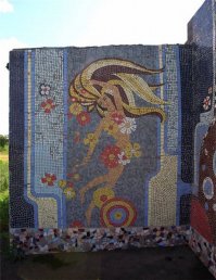 До этих Церетели не добрался. А в чем заключается дух пустоты провинций, честно говоря не понял.