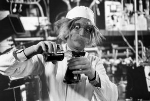 Только квас с марганцовкой не смешивай, не вкусно получается.