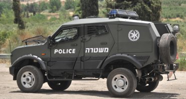 Подборка крутых полицейских тачек