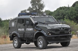 Подборка крутых полицейских тачек