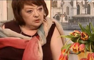 вот так вот, некоторые живут и не знают что у Гурченко есть дочь, (некоторые это я)))
