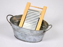 Зацените очередную подружку Джастина Бибера в бикини!