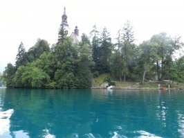 вот так выглядит поближе и дети мои на самом острове 2012 год