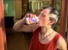 Кто-нибудь еще помнит рекламу фанты?