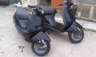 По мне вот что запомнилось, HONDA LEAD 90 , даже соляркой заправляли всё равно ехал  правда дымил по лютому ))))