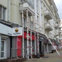 Этот ремонт даже в гугл мапс есть