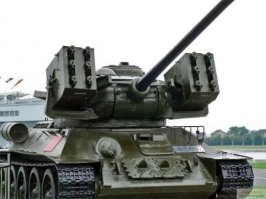 Любопытная импровизация на тему Т-34 - китайский огненный чебурашка