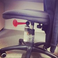 прикольная игрушка, но блин...ж. бабулькам\дедулькам они противопоказаны