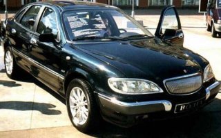 я очень рад, но что это меняет? С двойным остеклением шли первые опытные образцы, авто в окончательном варианте было уже без него. 
Да и кстати, по 3104, их было две версии, первая была по сути переделка из 3105, вторая версия была изготовлена в единственном экземпляре в конце 90-х: