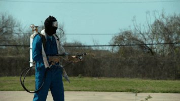 Для детей российских олигархов и знаменитостей лето не закончилось