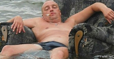 "Комсомолка" нашла парня, который выносил женщин из горящей типографии