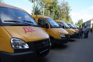 25.08.2016 В Псковскую область поступила первая партия школьных автобусов. До середины сентября в регион поступит еще 40 автобусов для подвоза школьников.